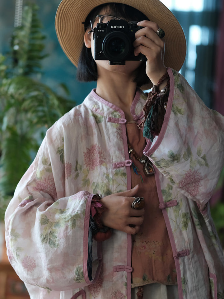 Chaqueta cortavientos vintage con estampado floral