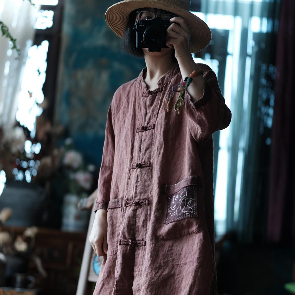 Abrigo de lino bordado con loto vintage