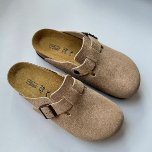 Zuecos vintage de ante con suela de corcho