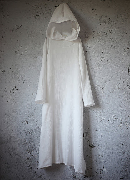 Vestido midi de lino con capucha