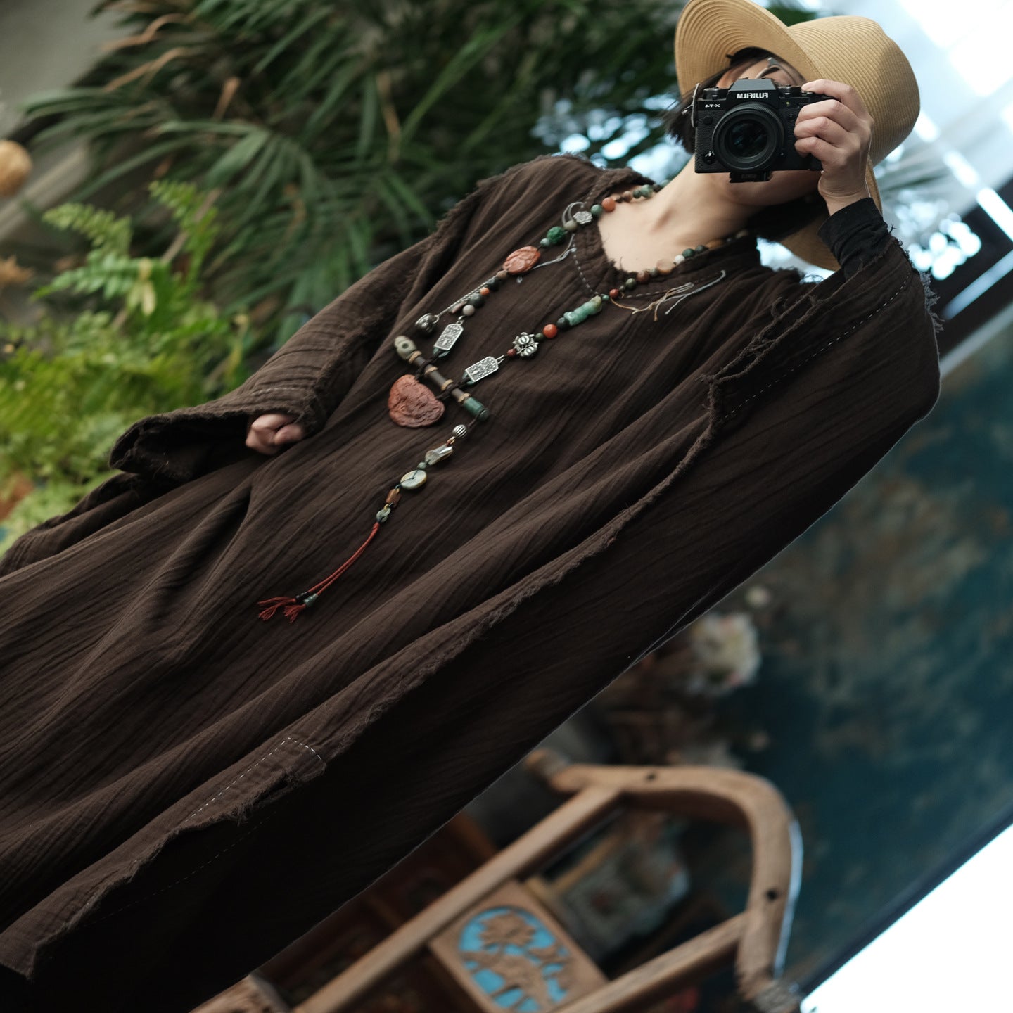 Vestido túnica de lino y algodón con aura bohemia