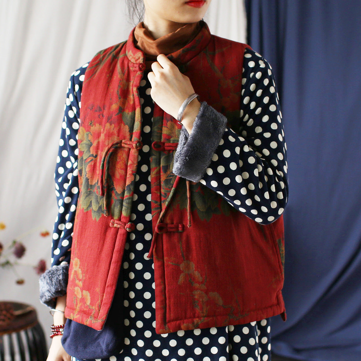 Chaleco vintage escarlata