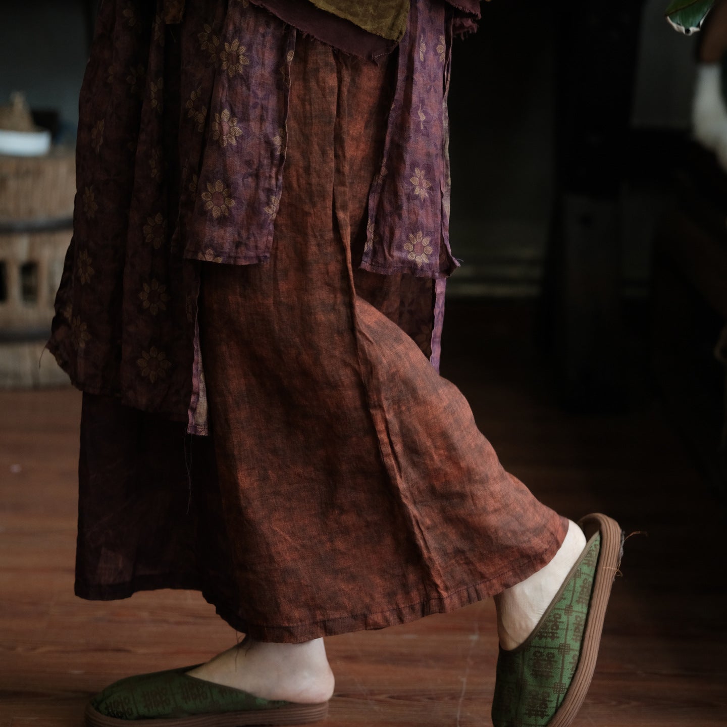 Vintage Floral Ramie Wide-Leg Trousers
