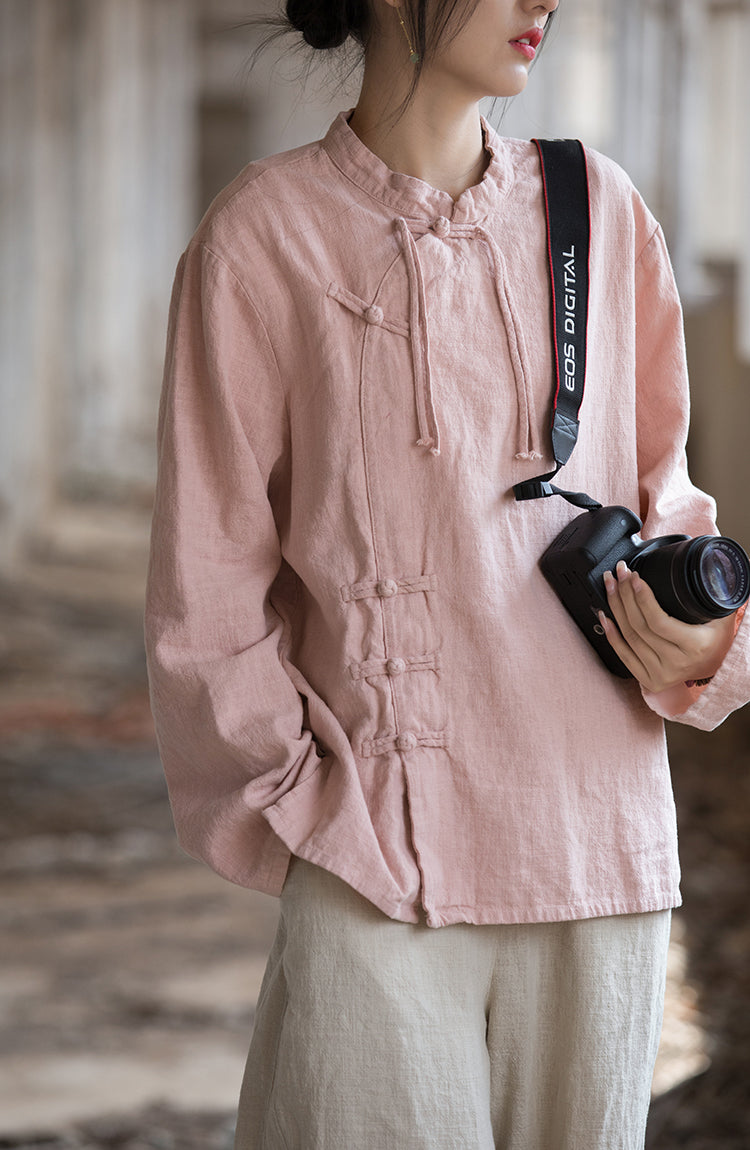 Blusa de lino con cruz de loto
