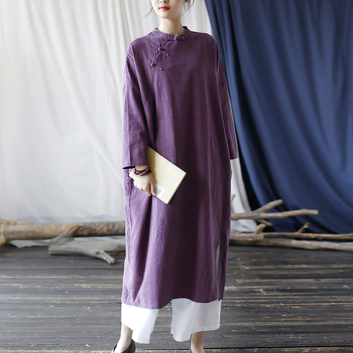 Vestido túnica extragrande con botones de ramio