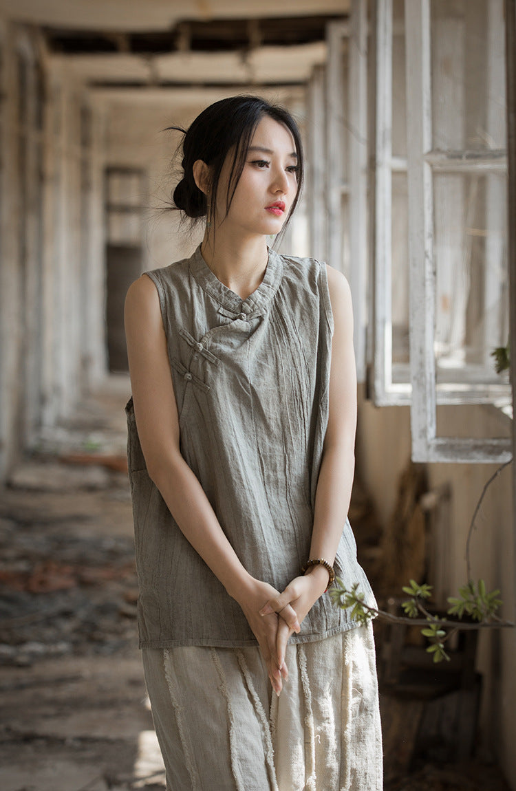 Blusa de lino con cruces vintage