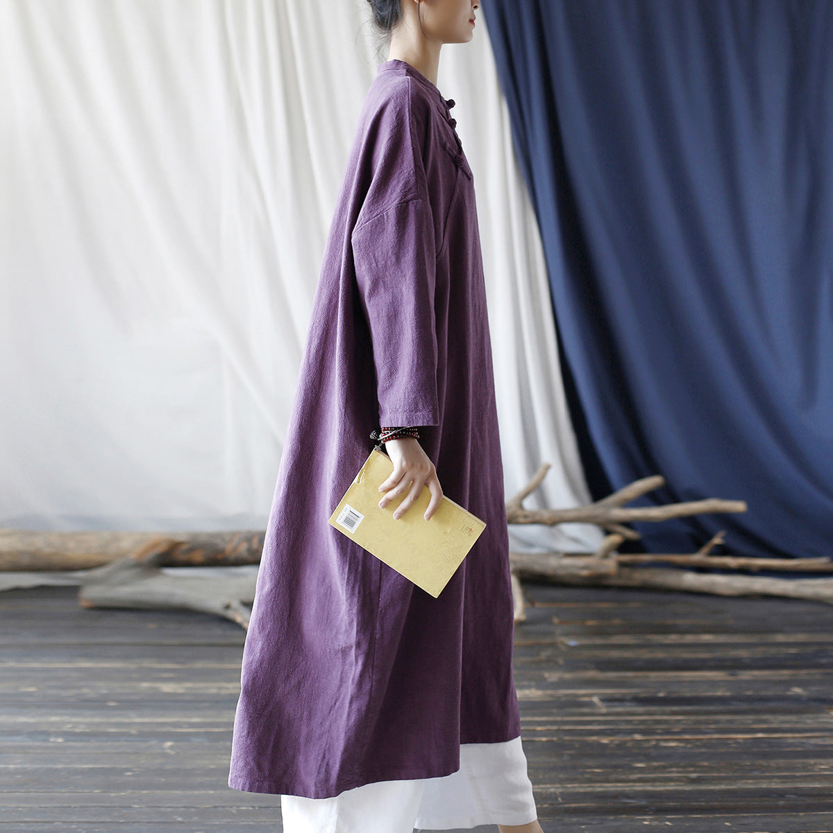 Vestido túnica extragrande con botones de ramio