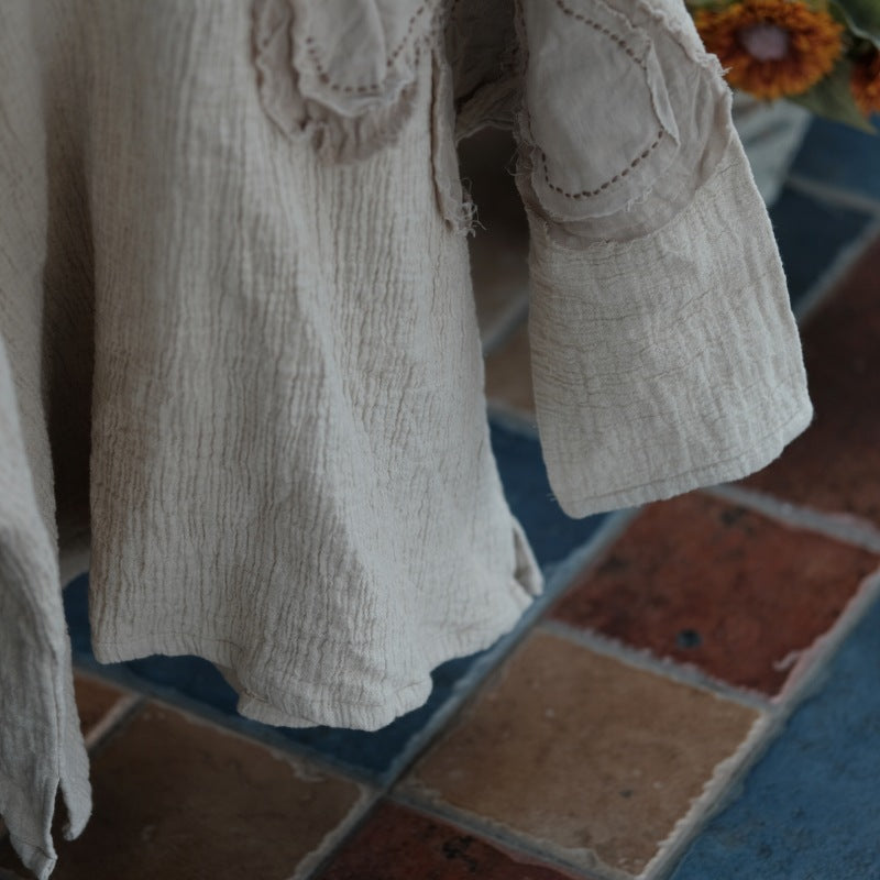 Blusa vintage de ramio bordada