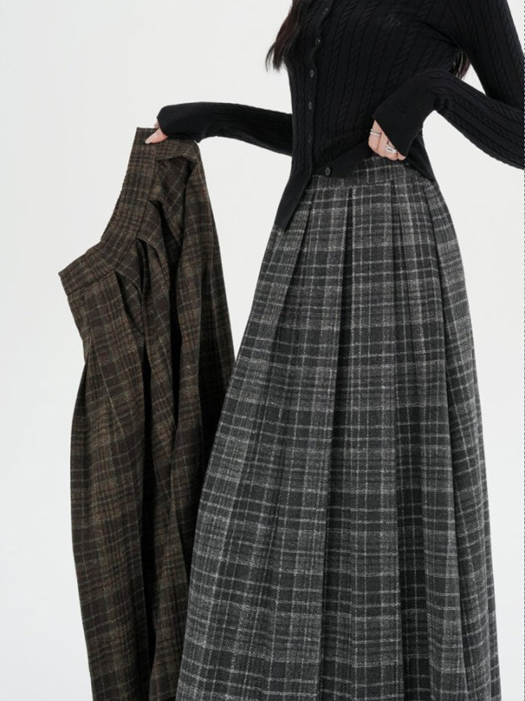 Falda midi de cuadros retro: cuadros, plisada y cintura elástica