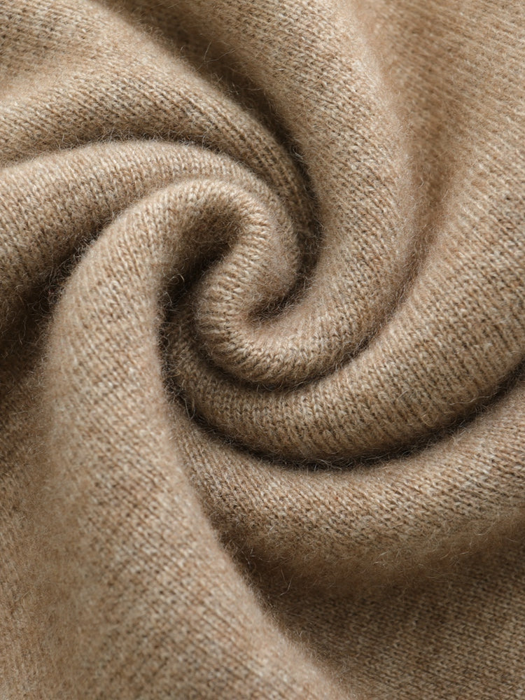 Elegante blusa de punto con cuello alto