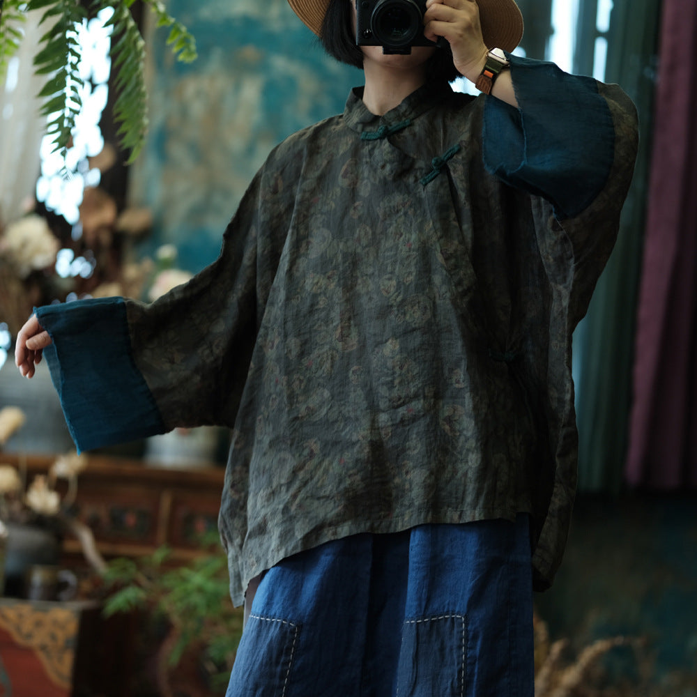 Blusa vintage con cruces forestales