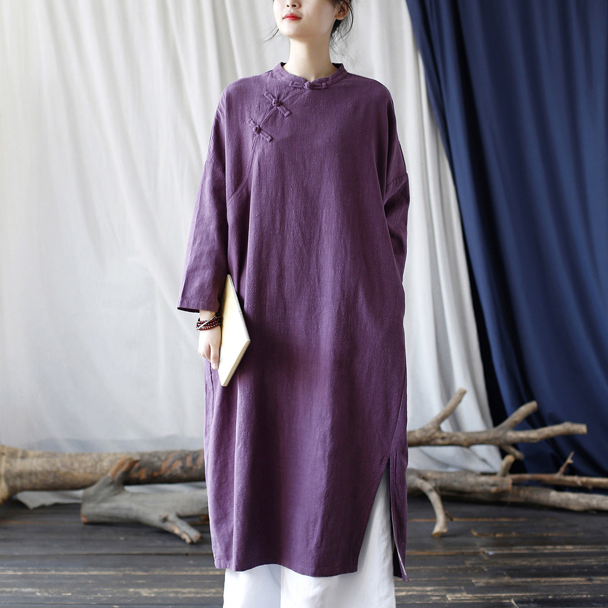 Vestido túnica extragrande con botones de ramio