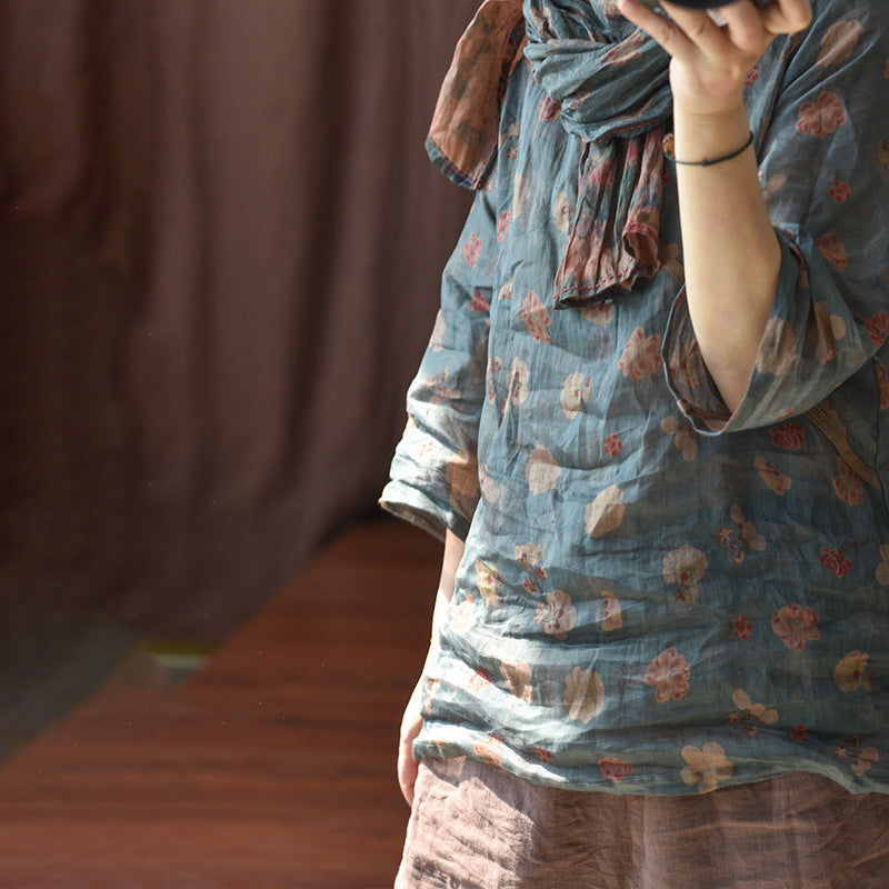 Blusa cruzada con estampado floral vintage