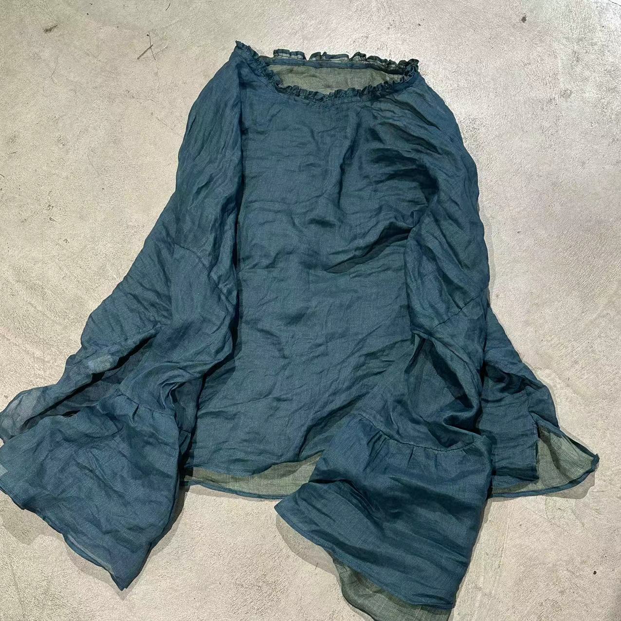 Blusa con volantes Rami