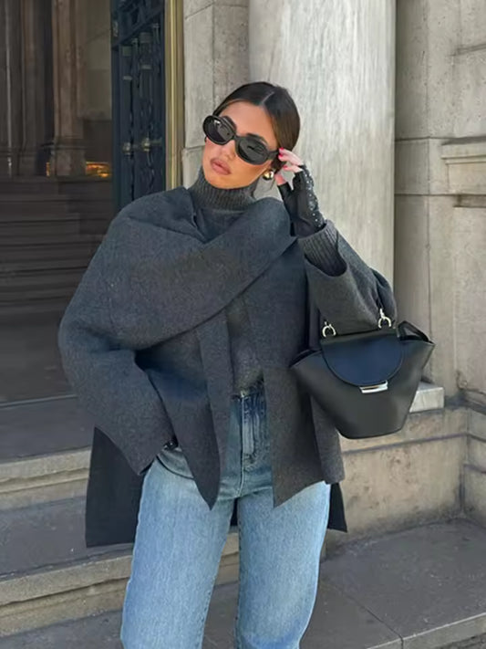 Abrigo corto estilo capa Vivian