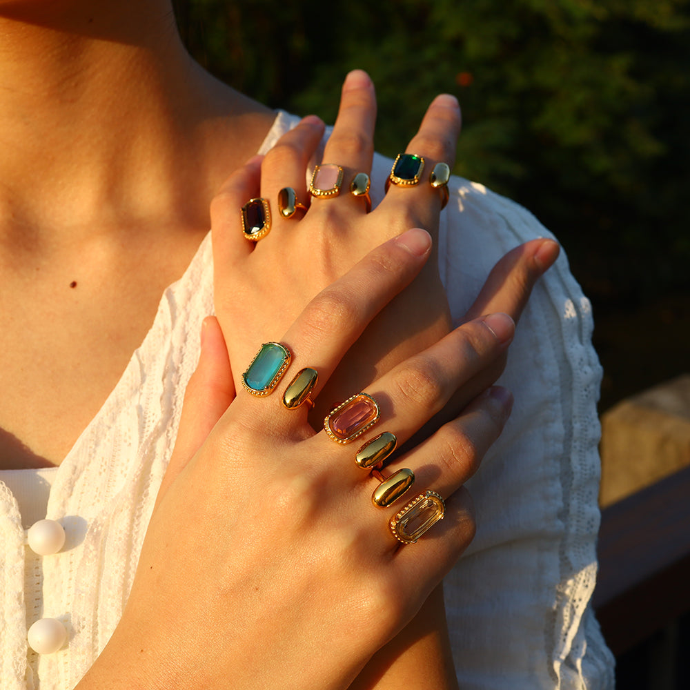 Anillo de circonita de lujo vintage