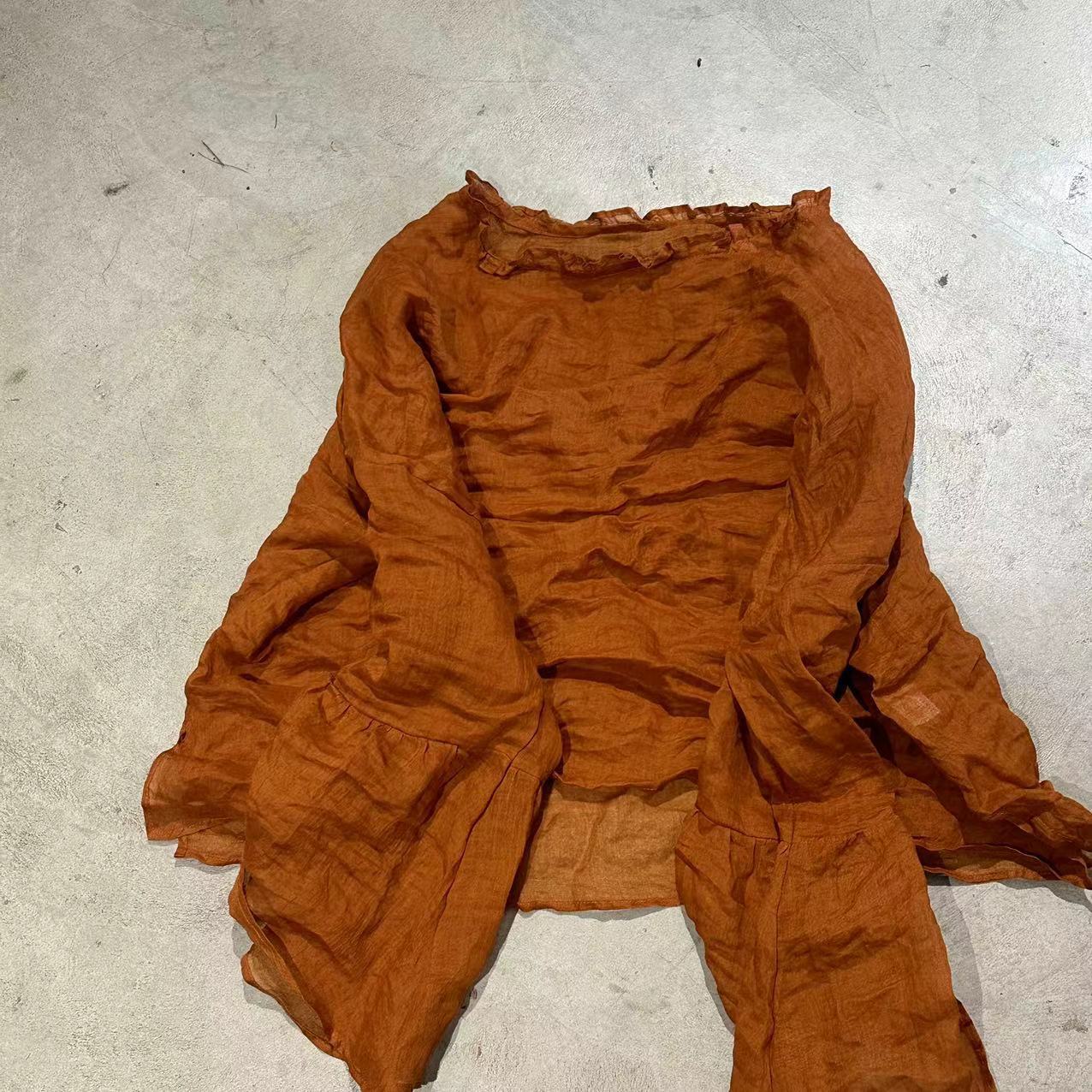 Blusa con volantes Rami