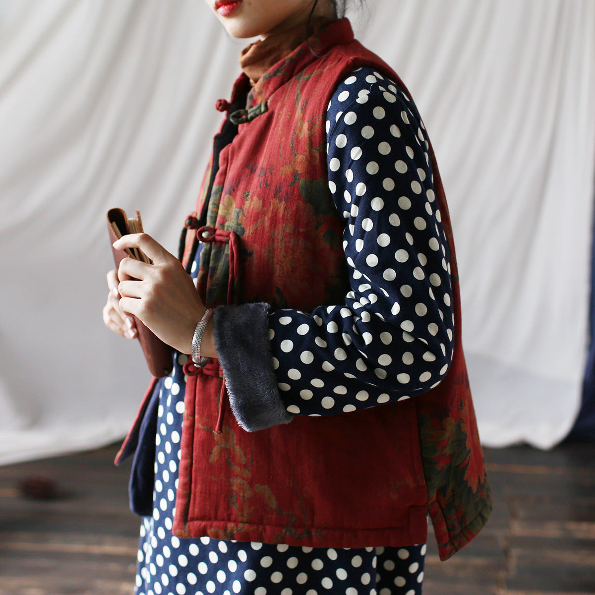 Chaleco vintage escarlata