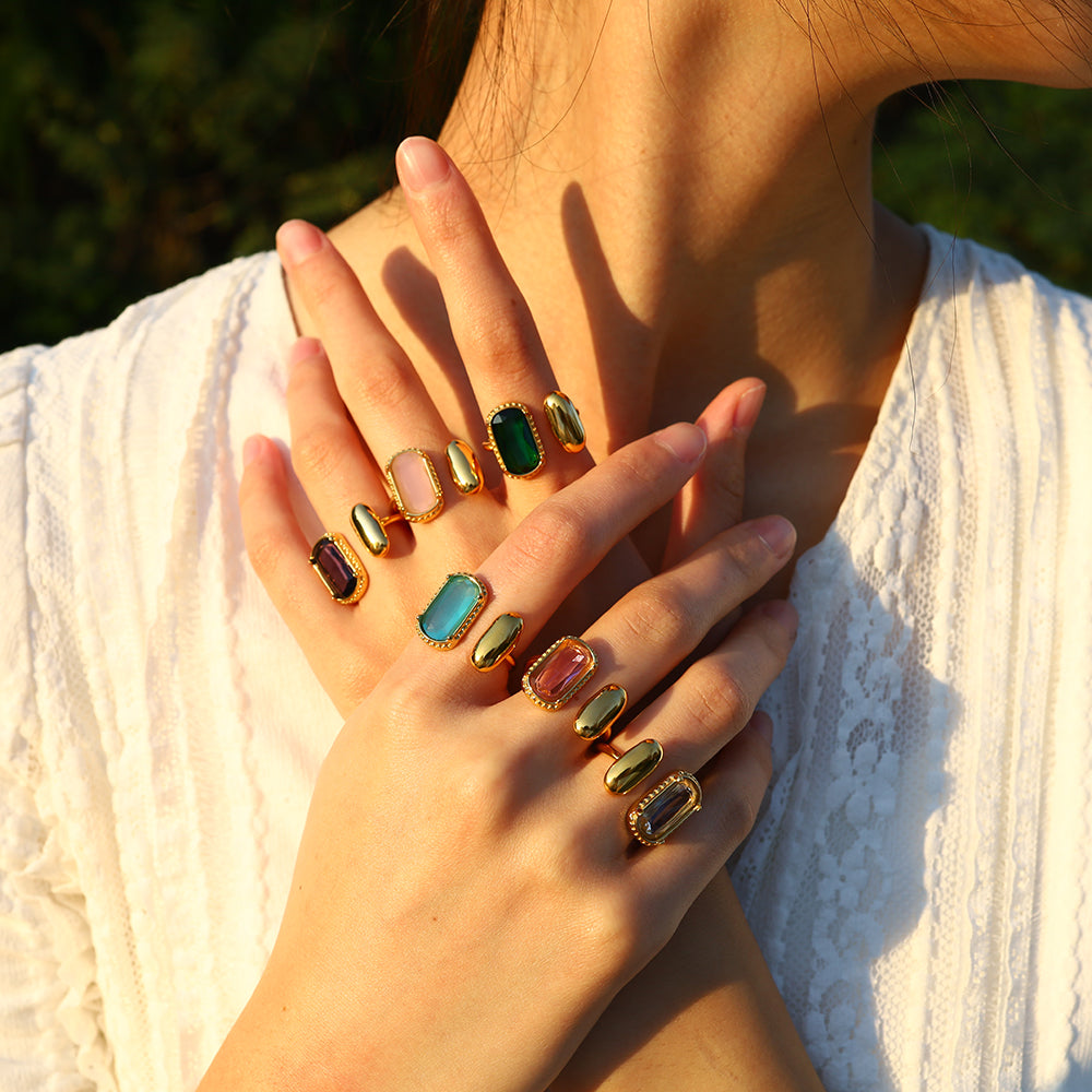 Anillo de circonita de lujo vintage