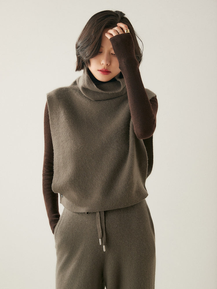 Elegante blusa de punto con cuello alto