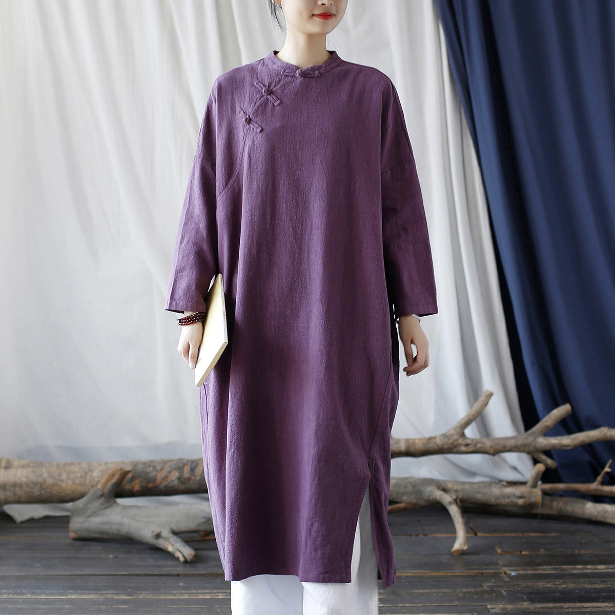 Vestido túnica extragrande con botones de ramio