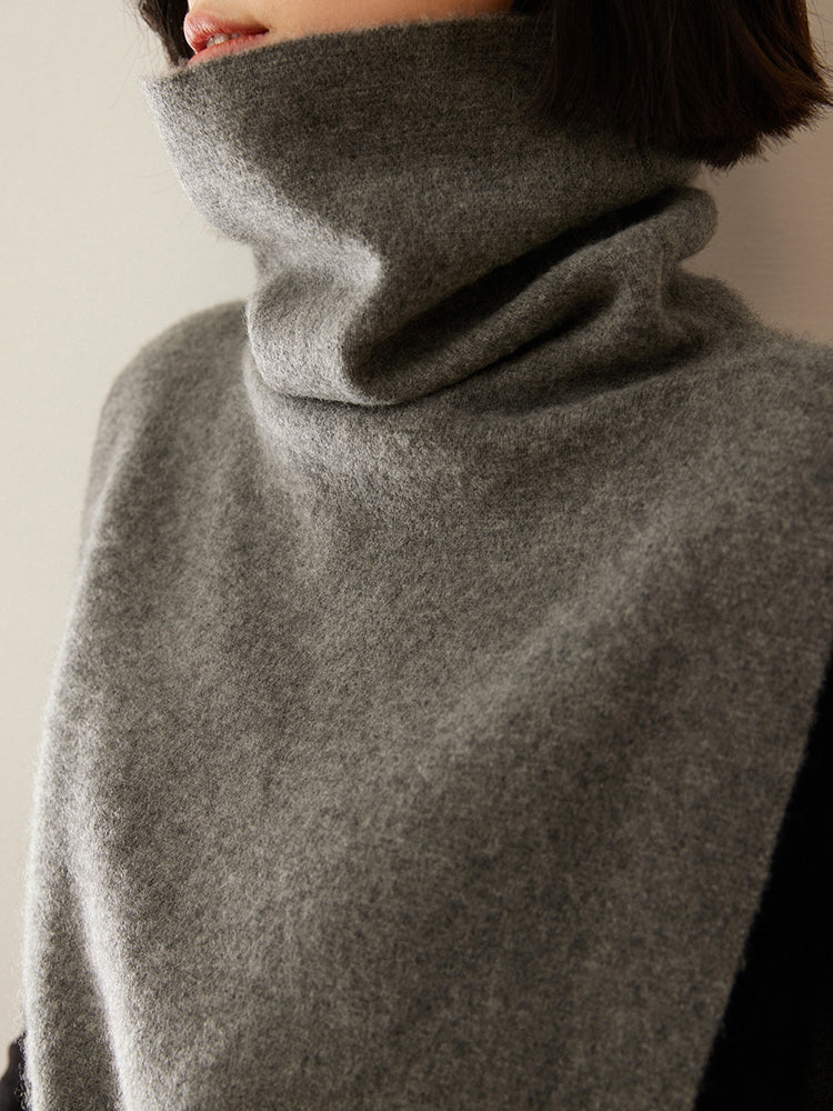 Elegante blusa de punto con cuello alto