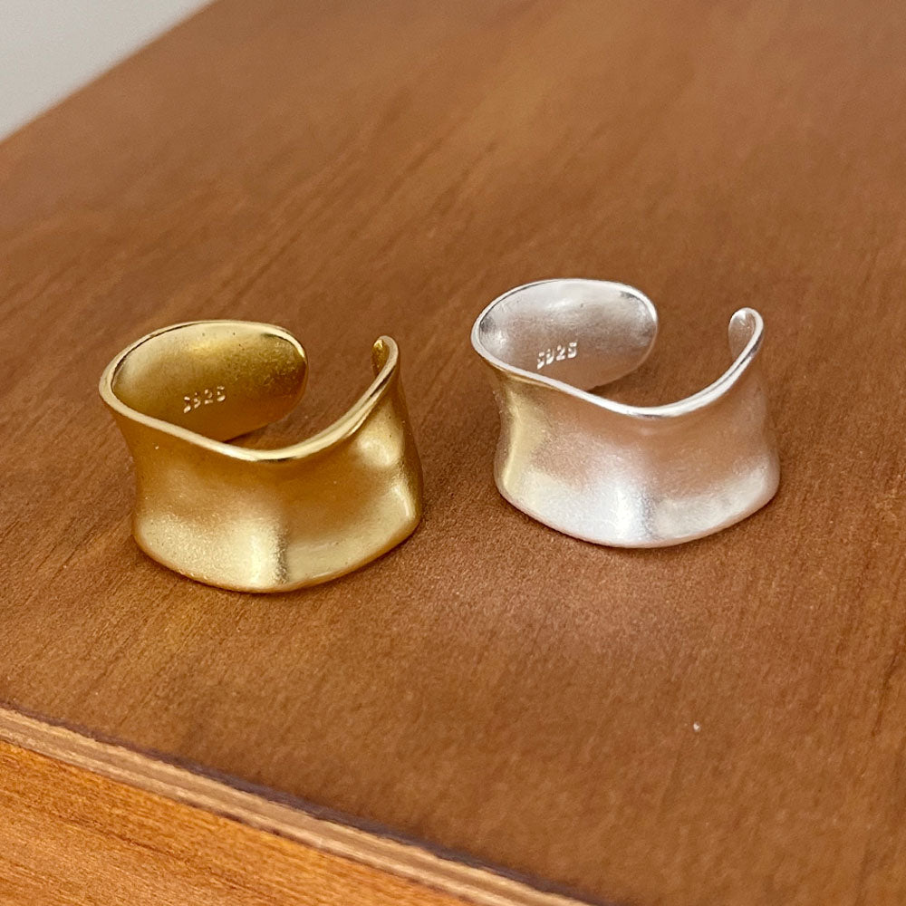 Anillo vintage de banda ancha de plata de ley 925