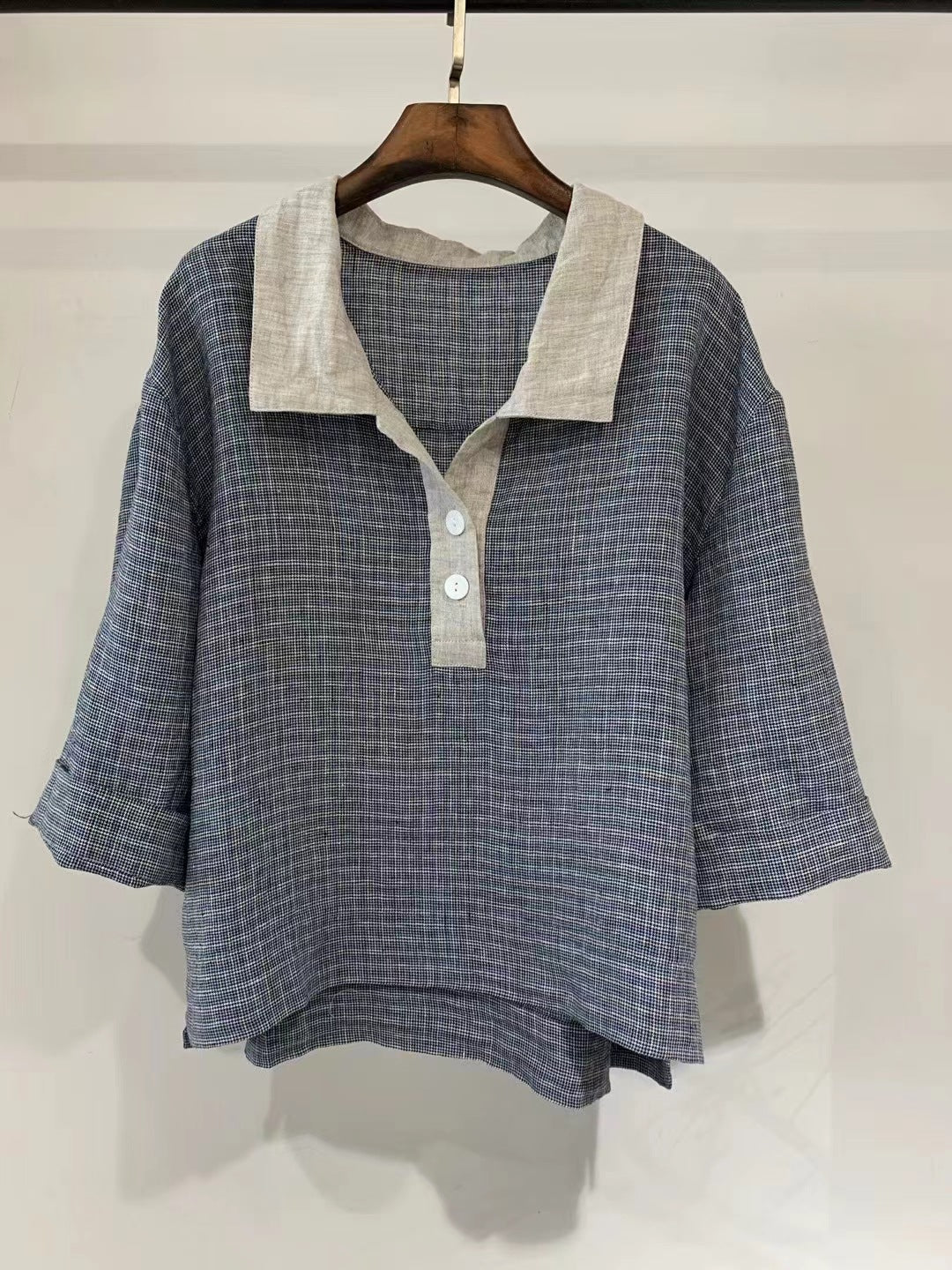 Blusa de lino estilo polo vintage