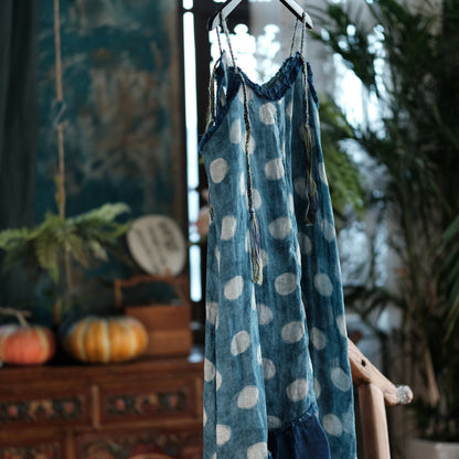 Vestido de verano de lino azul celeste con lunares
