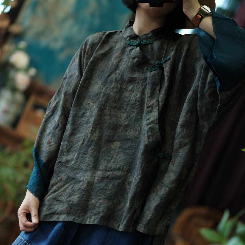 Blusa vintage con cruces forestales