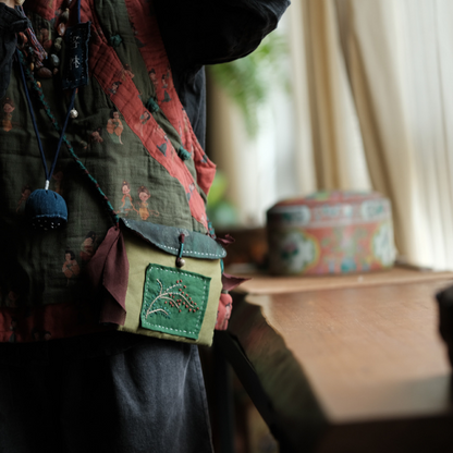 Bolso bandolera vintage de patchwork bordado a mano