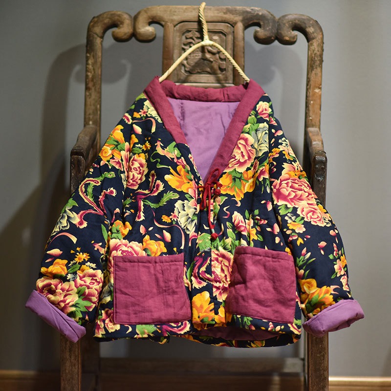 Chaqueta vintage acolchada con patchwork floral